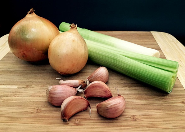 onions-leeks-garlic
